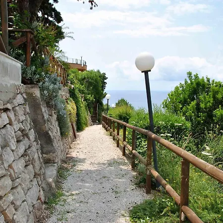 Casa Rosa Marina Vista Mare